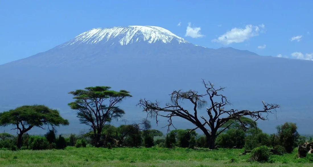 Ngorongoro Crater Safari